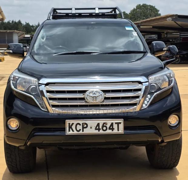 Toyota Land Cruiser Prado 2014 Black
