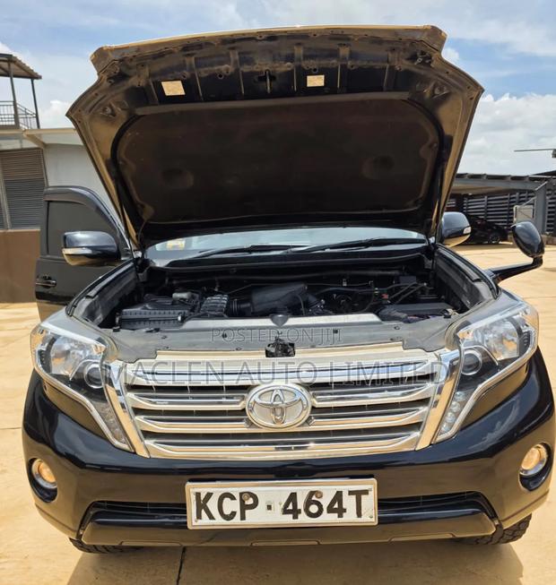 Toyota Land Cruiser Prado 2014 Black