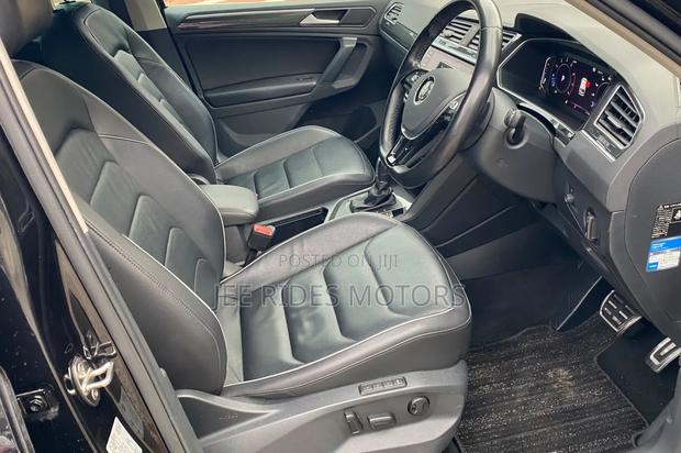 Volkswagen Tiguan 2019 Matt Black