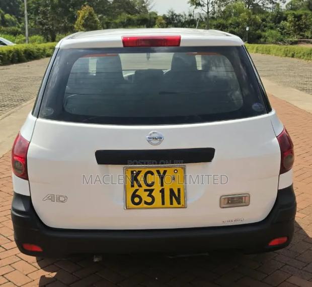 Nissan Advan 2013 White