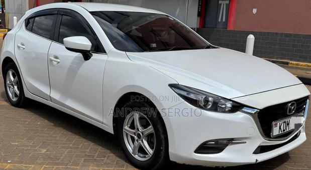 Mazda Axela 2017 White