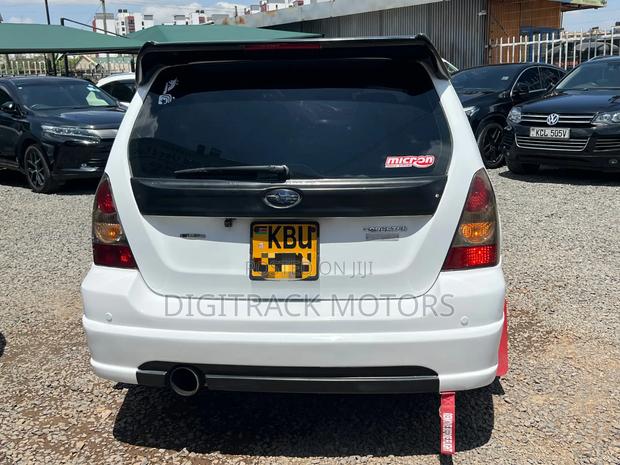 Subaru Forester 2006 White