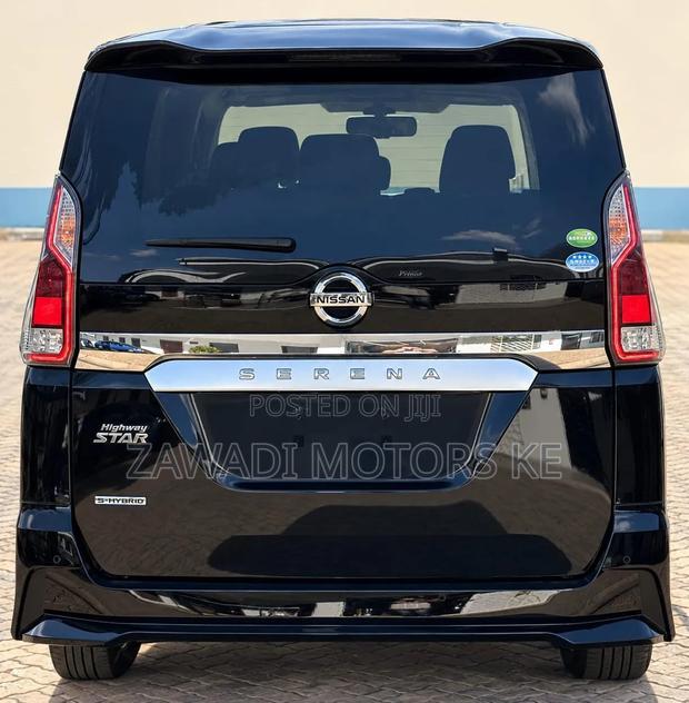 Nissan Serena 2019 Matt Black