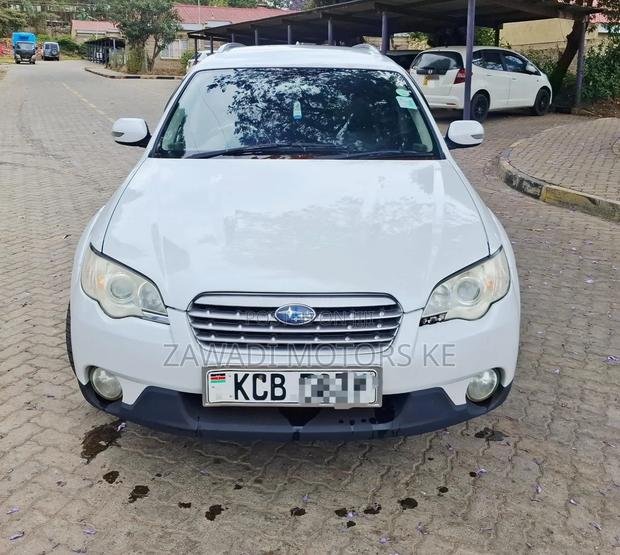 Subaru Outback 2.5 2009 White