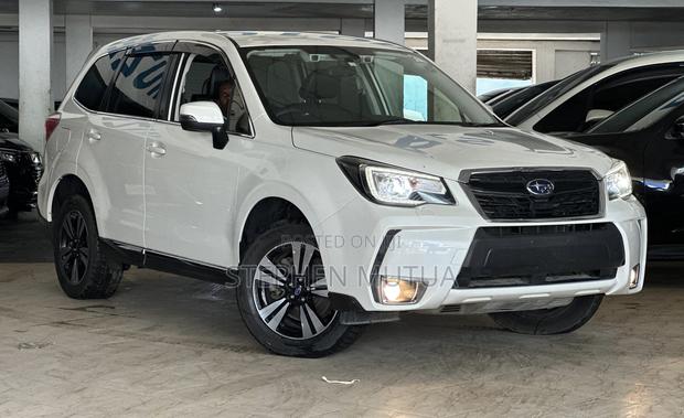 Subaru Forester 2.0XT Touring AWD 2018 White