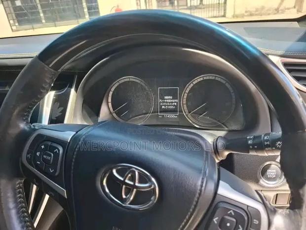 Toyota Harrier 2018 Pearl