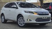Toyota Harrier 2017 White for sale