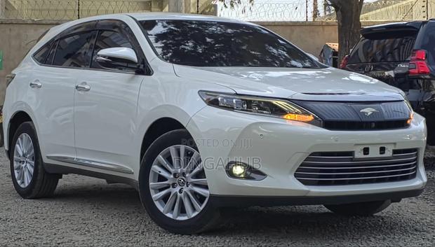 Toyota Harrier 2017 White