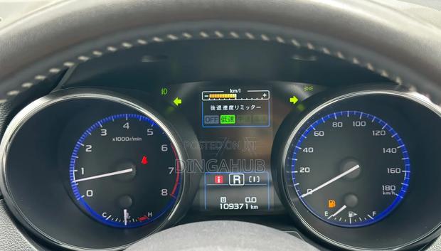 Subaru Outback 2.5i Premium AWD 2019 Silver