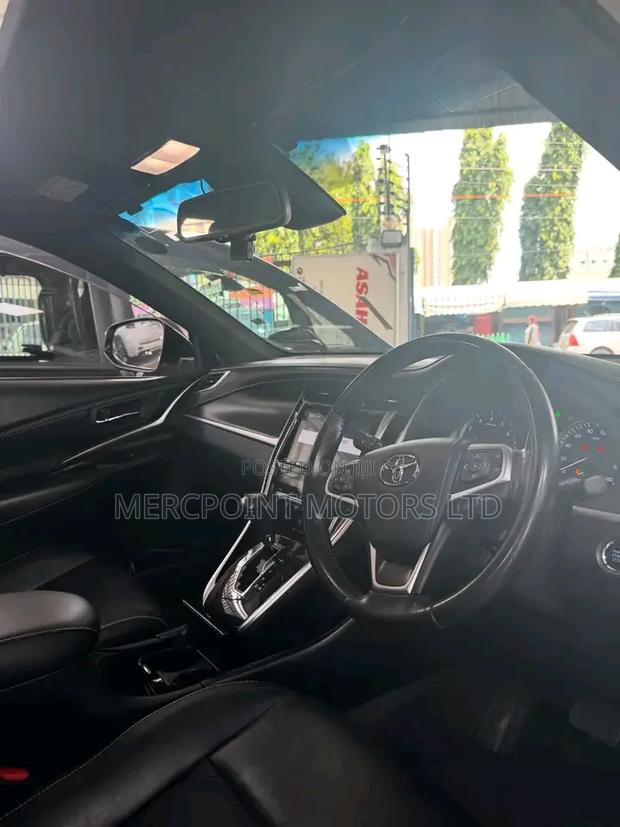 Toyota Harrier 2019 White
