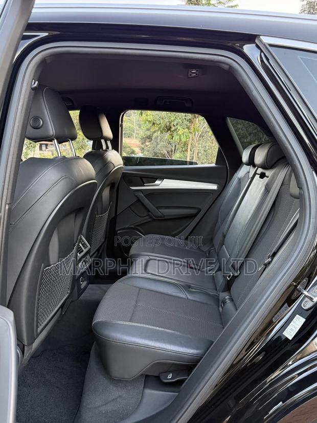 Audi Q5 2.0T Premium AWD quattro 2019 Black