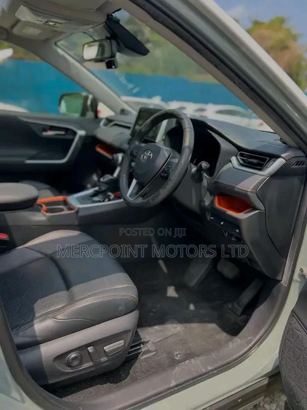 Toyota RAV4 2019 Gray
