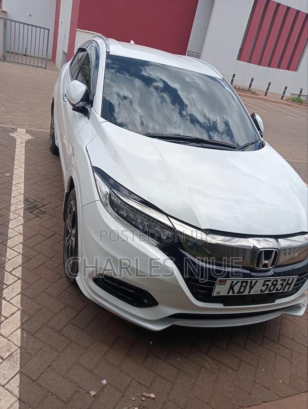 Honda Vezel 1.5 Hybrid 2WD 2019 Pearl