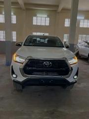 Toyota Hilux 2020 White for sale