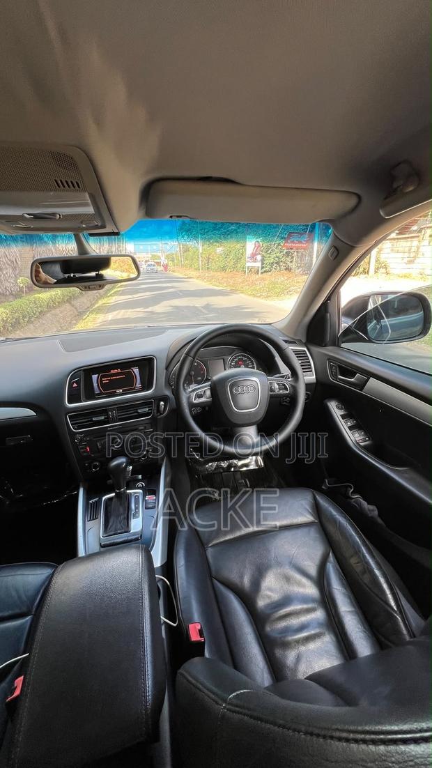 Audi Q5 2012 Gray