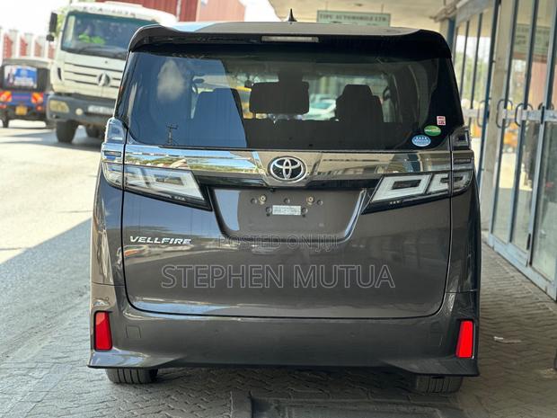 Toyota Vellfire 2.5 Z G Edition 2019 Gray
