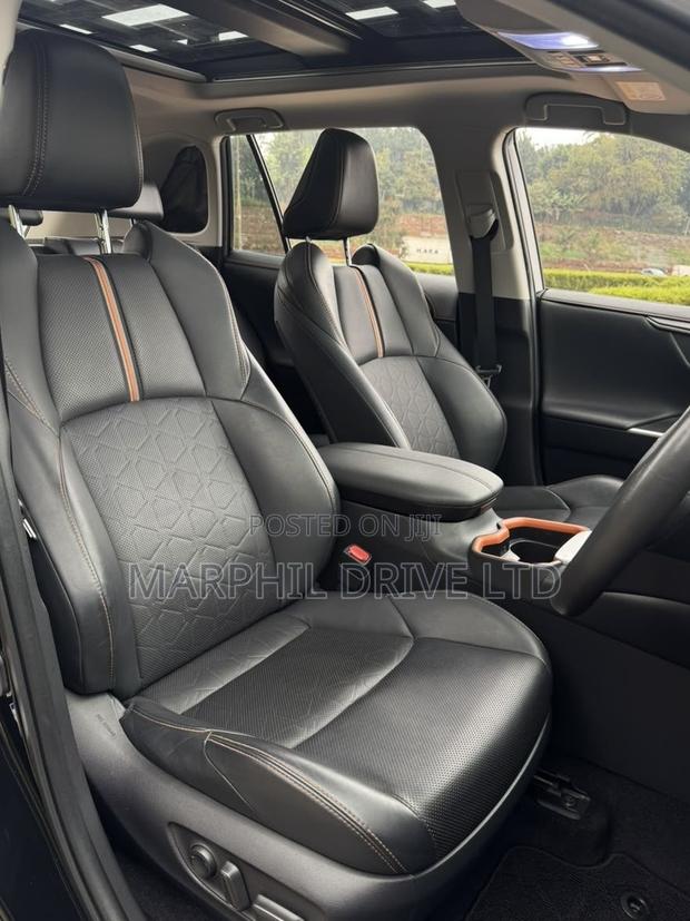 Toyota RAV4 Adventure 2019 Black