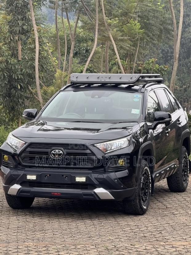 Toyota RAV4 Adventure 2019 Black