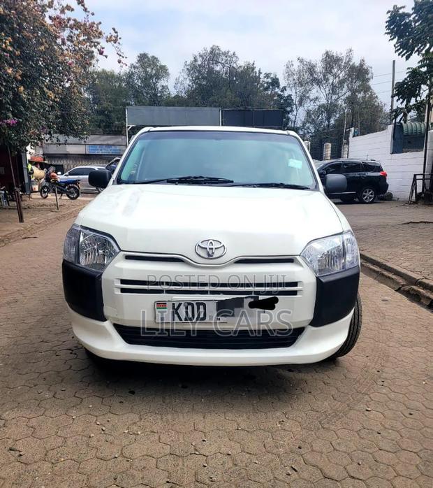 Toyota Probox 2016 Pearl