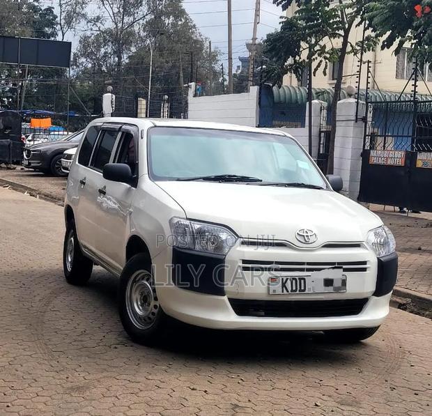 Toyota Probox 2016 Pearl