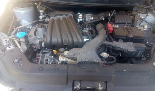 Nissan Wingroad 2008 Silver