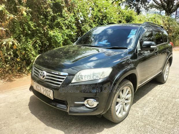 Toyota Vanguard 2013 Black
