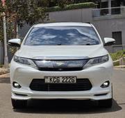Toyota Harrier 2014 White for sale