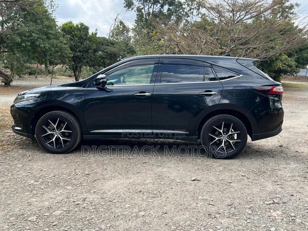 Toyota Harrier 2019 Black