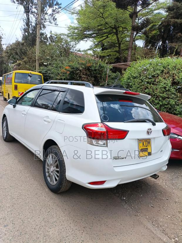 Toyota Corolla Fielder 2016 White