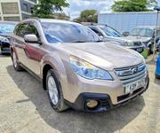 Subaru Outback 2015 Beige for sale