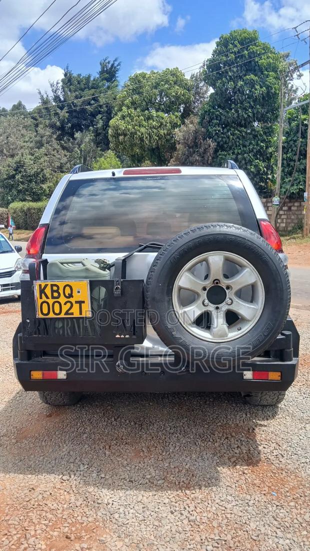Toyota Land Cruiser Prado 2005 Silver