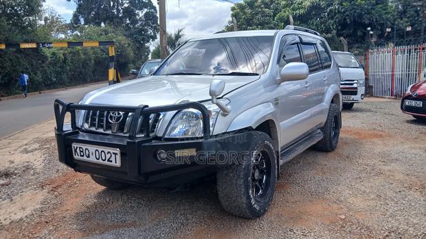 Toyota Land Cruiser Prado 2005 Silver