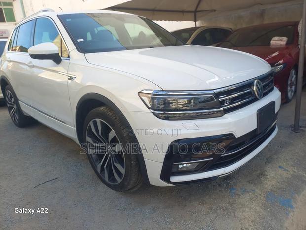 Volkswagen Tiguan 2.0T SE R-Line Black AWD 4MOTION 2020 White