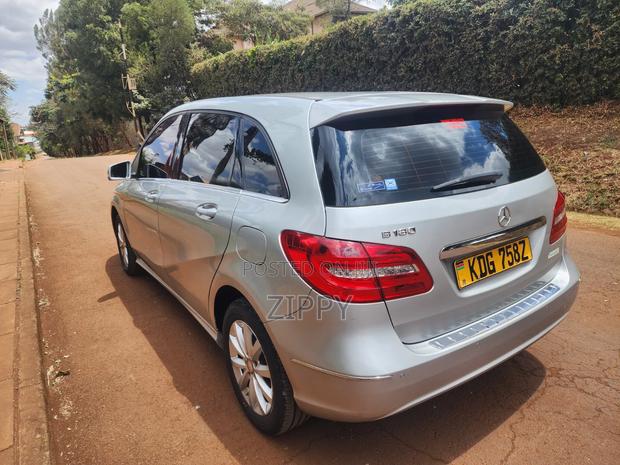 Mercedes-Benz B-Class B180 Petrol 2015 Silver