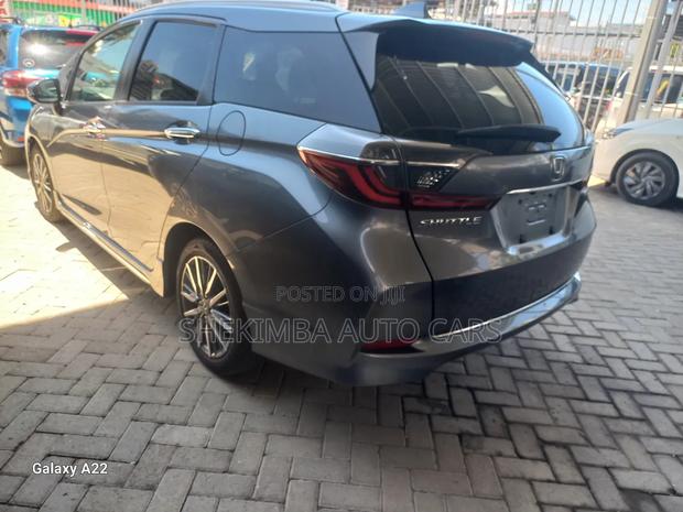 Honda Fit Shuttle 2020 Gray