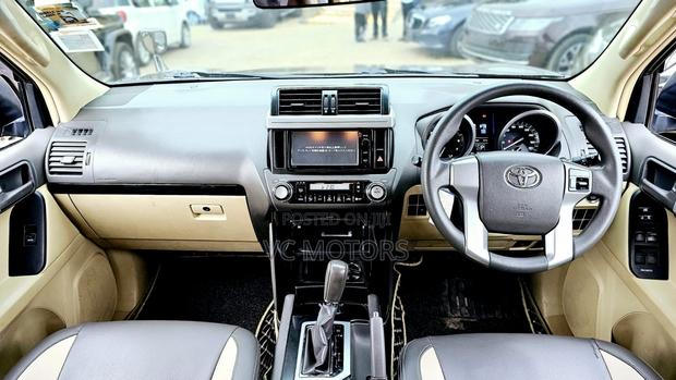 Toyota Land Cruiser Prado 2.7 VVT-i 2015