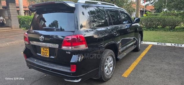Toyota Land Cruiser 4.5 V8 VXR 2008