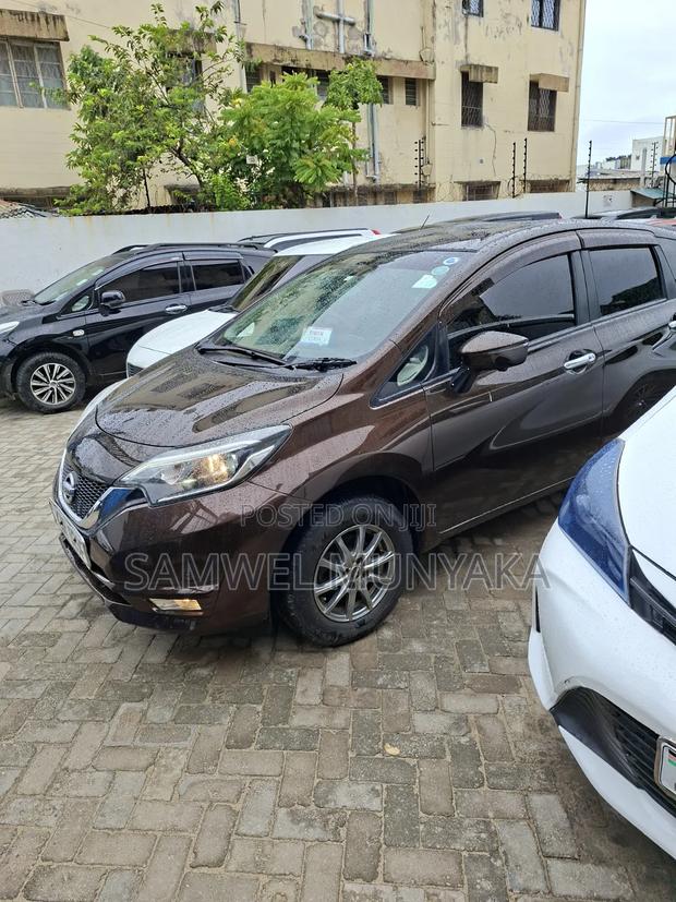 Nissan Note 1.2 Petrol 2018 Maroon