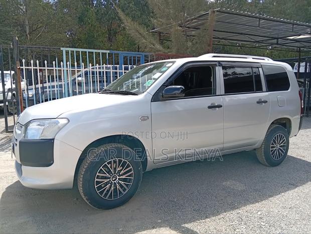Toyota Succeed 2018 Silver