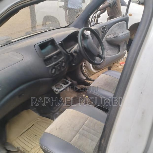 Toyota Raum 1998 White