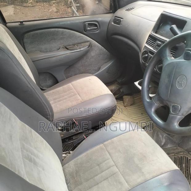 Toyota Raum 1998 White