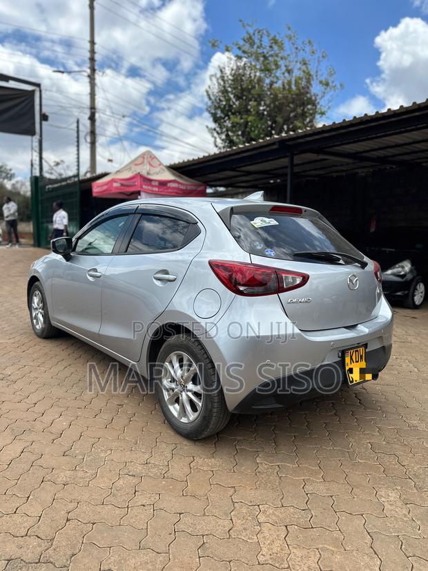 Mazda Demio 2019 Silver