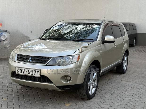 Mitsubishi Outlander 2006 Gold