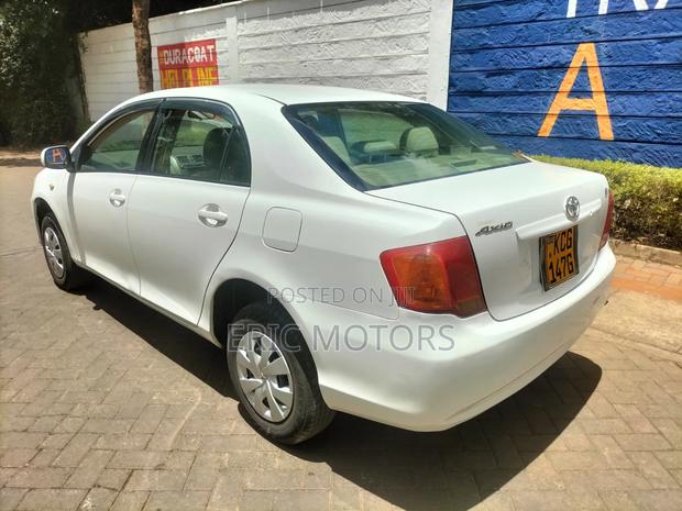 Toyota Axio 2009 White