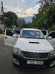 Toyota Hilux 2014 White for sale
