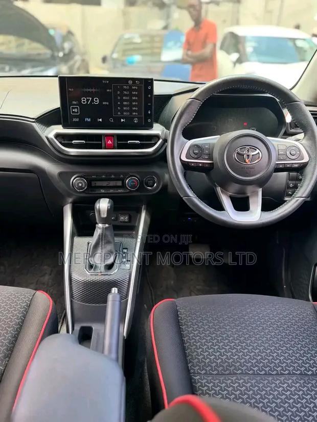 Toyota Raize 2020 Beige