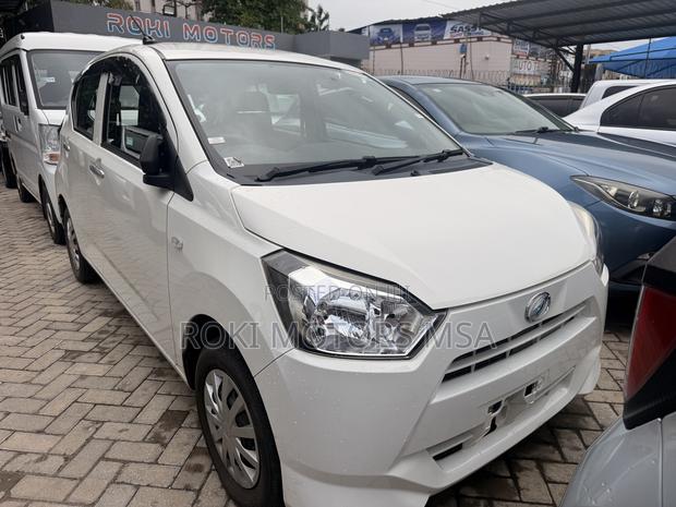 Daihatsu Mira 2018 White