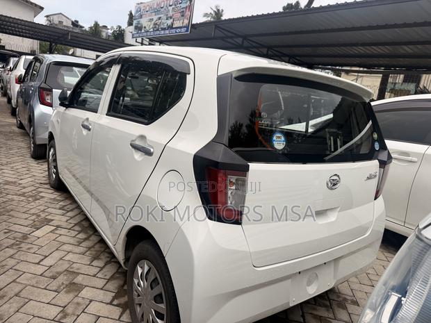 Daihatsu Mira 2018 White
