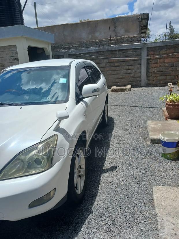 Toyota Harrier 2.4 2011 White