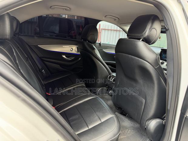 Mercedes-Benz E220 2018 White